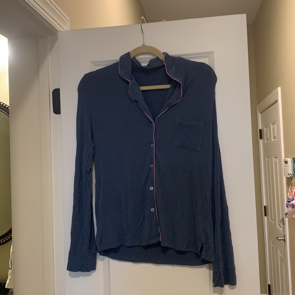 Splendid pajama set!! Size small - Picture 3 of 3